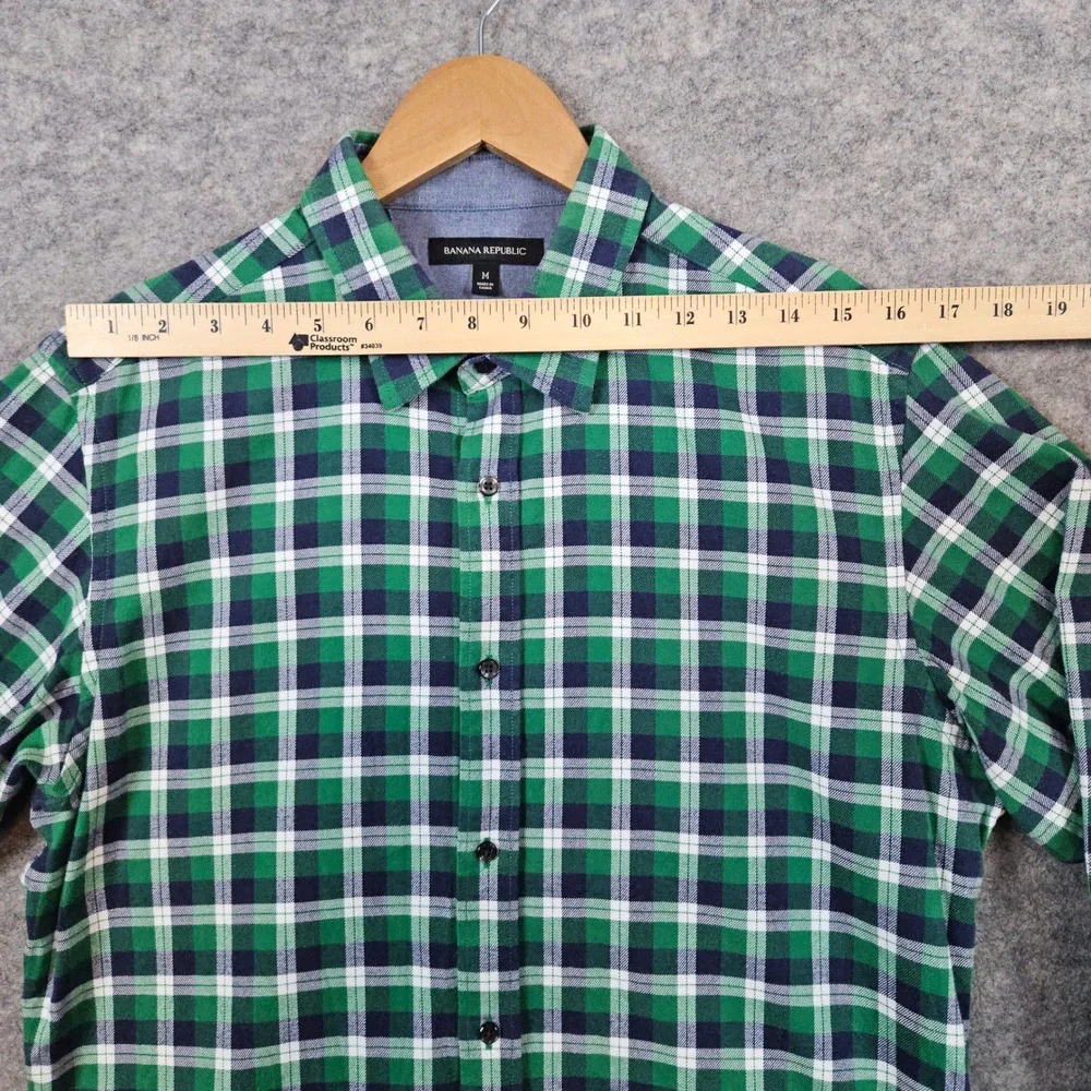 Banana Republic Men's Green Blue White Plaid Size M Button Up Shirt 100% Cotton‎